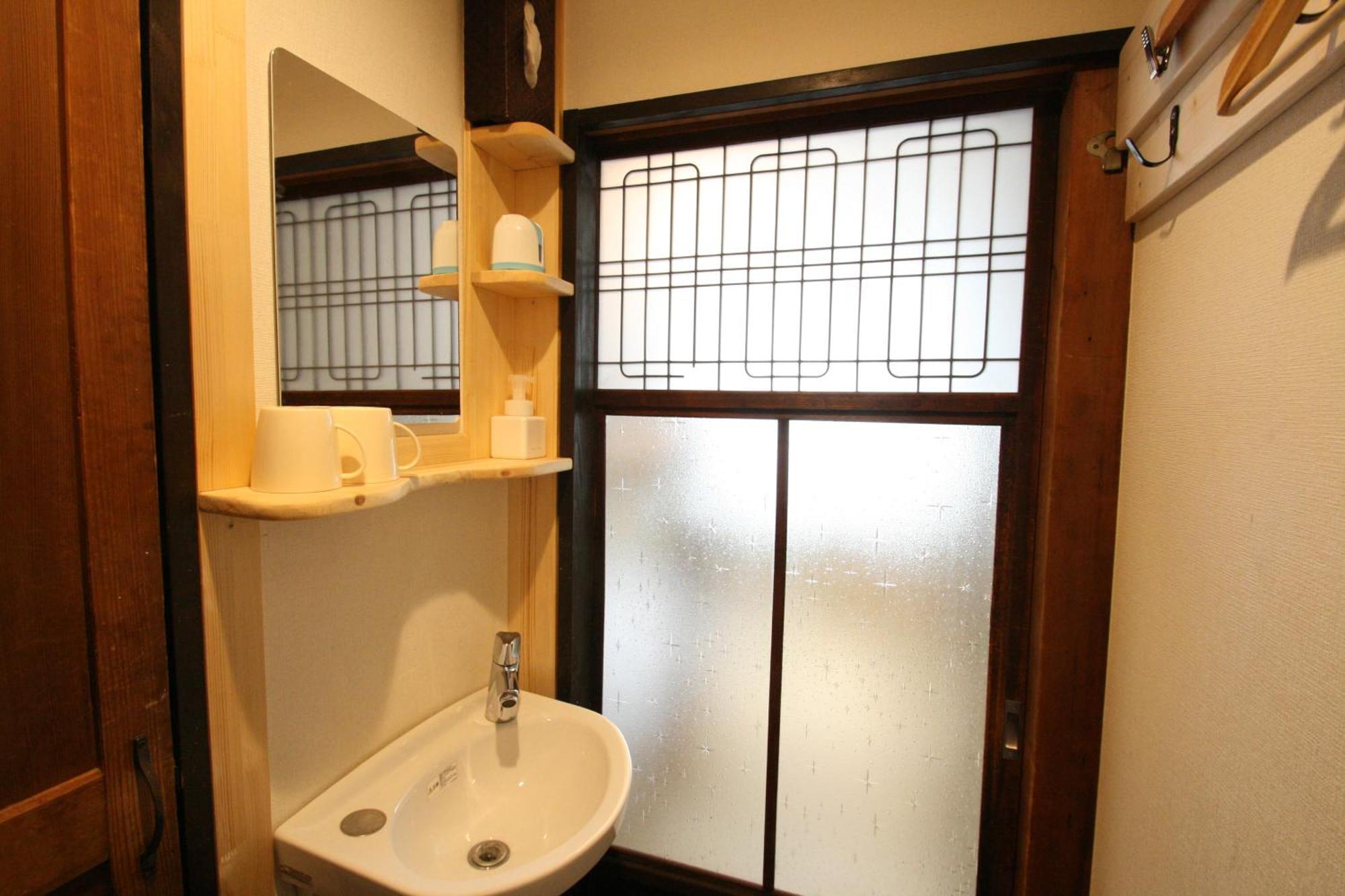 Japanese-Style Economy Twin Room